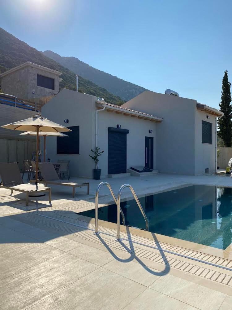 Ionian Stone Luxury Villa Nikiana Extérieur photo
